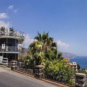 Palace Taormina